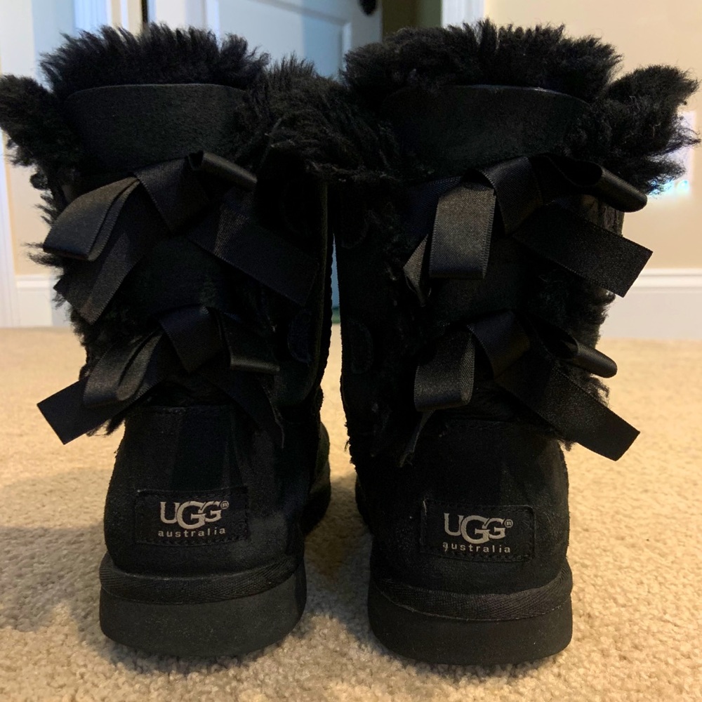 Women’s Bailey Bow ugh boots